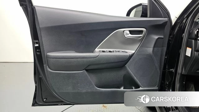 Kia Niro Plus id 4692289 из Кореи 16