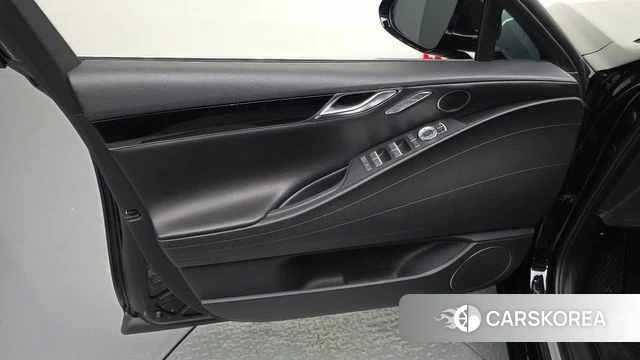 Genesis G80 (RG3) id 4580805 из Кореи 16