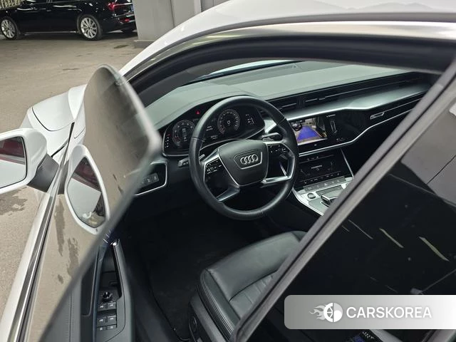 Audi A7 id 4260349 из Китая 16