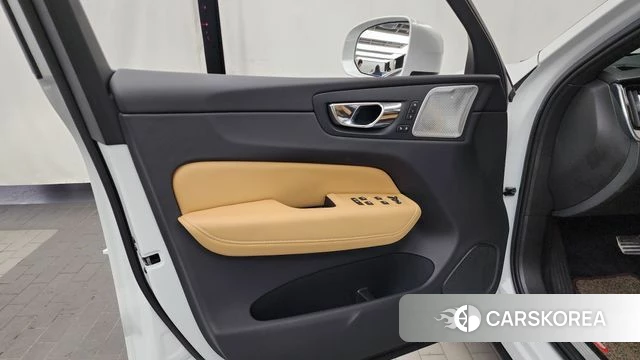 Volvo XC60 second Generation id 4530793 из Кореи 16