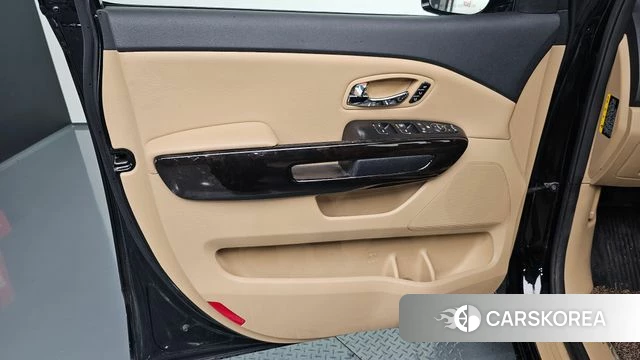 Kia The New Carnival id 4746781 из Кореи 16