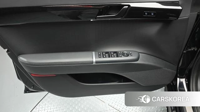 Hyundai Grandeur Hybrid (GN7) id 4640063 из Кореи 16