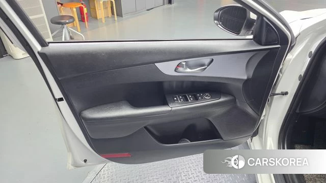 Kia The New K3 2nd generation id 4231772 из Кореи 16