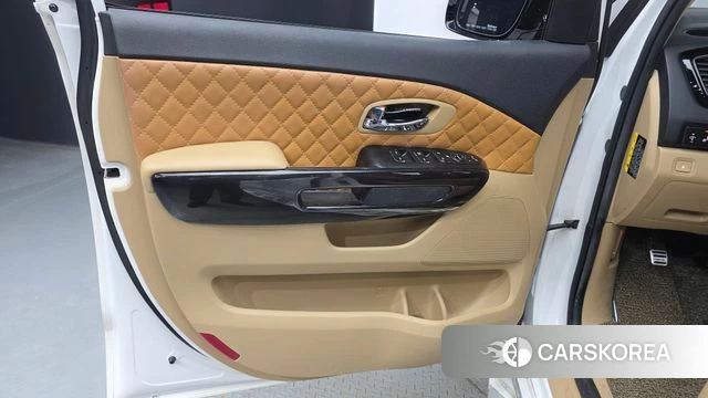 Kia All New Carnival id 4785968 из Кореи 16