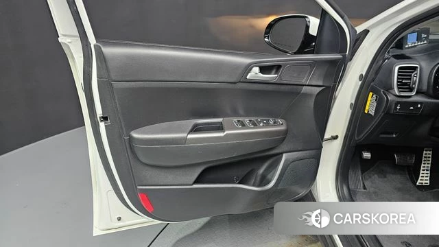 Kia Sportage The Bold id 4285537 из Кореи 16