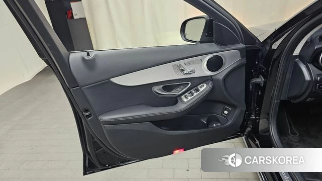 Mercedes-Benz C-Class W205 id 4476844 из Кореи 16