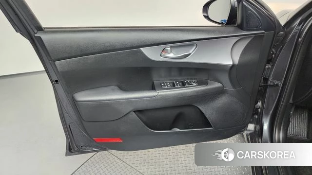 Kia The New K3 2nd generation id 4489622 из Кореи 16
