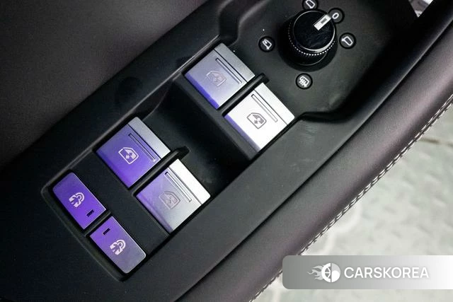 Audi A6L id 4264127 из Китая 16
