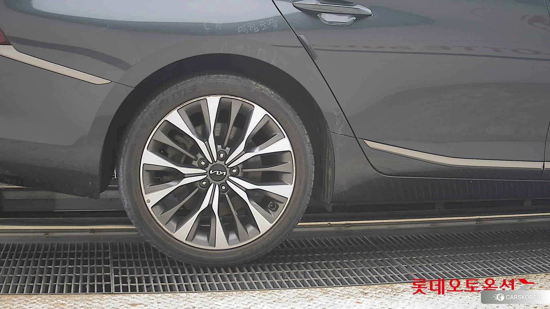 Kia K8 id 4679392 из Кореи 16