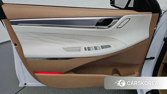 Hyundai The New Grandeur IG Hybrid id 4550012 из Кореи 16