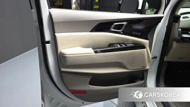 Kia Carnival 4th generation id 4376615 из Кореи 16