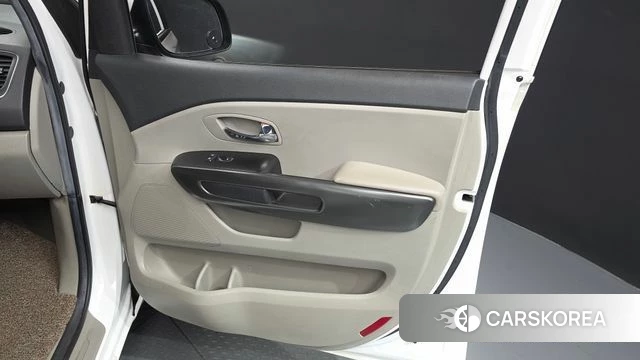 Kia The New Carnival id 4563359 из Кореи 16