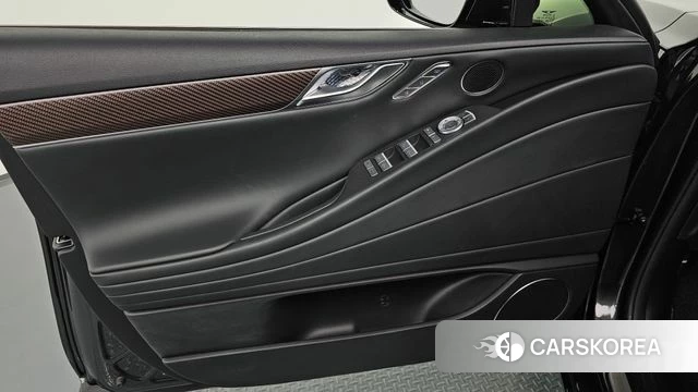 Genesis G80 (RG3) id 4248388 из Кореи 16
