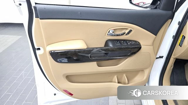 Kia The New Carnival id 4703351 из Кореи 16