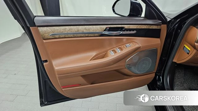 Genesis G90 id 4434463 из Кореи 16