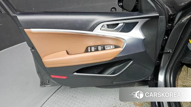 Genesis G70 id 4304663 из Кореи 16