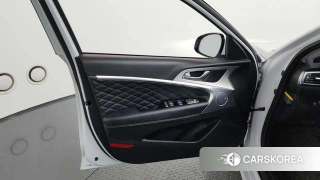 Genesis G70 id 4496851 из Кореи 16