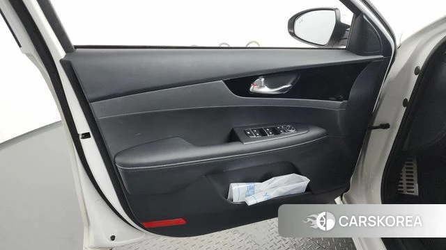 Kia The New K3 2nd generation id 4527946 из Кореи 16