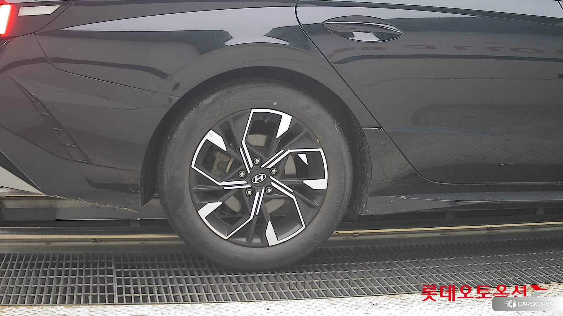 Hyundai Sonata id 4902355 из Кореи 16