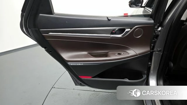 Hyundai Grandeur IG Hybrid id 4246116 из Кореи 16