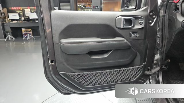 Jeep Wrangler (JL) id 4519954 из Кореи 16
