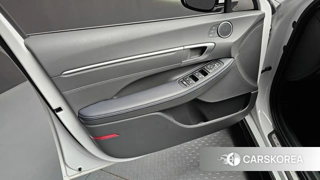 Hyundai Sonata D Edge Hybrid (DN8) id 4388006 из Кореи 16