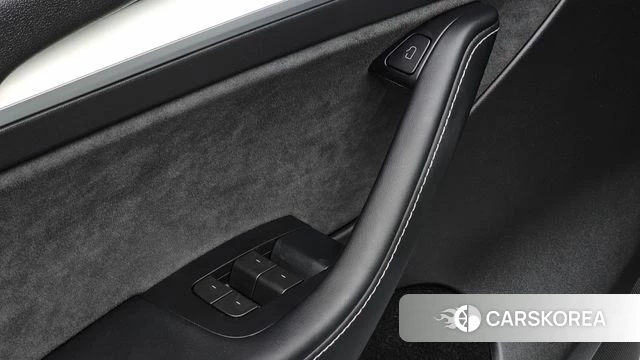 Tesla Model Y id 4757628 из Кореи 16