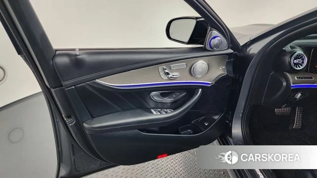 Mercedes-Benz E-Class W213 id 4447014 из Кореи 16