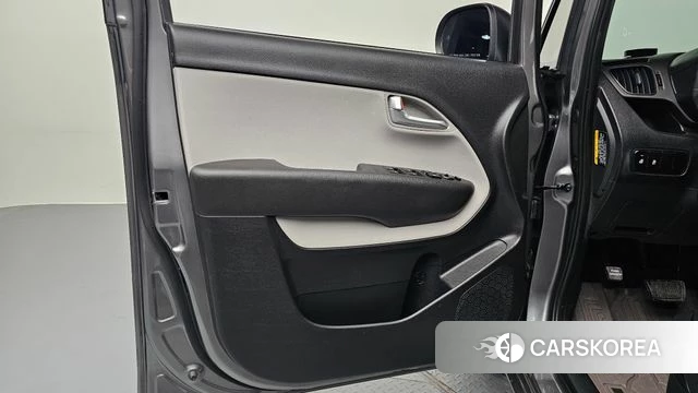 Kia The New Kia Ray id 4792073 из Кореи 16