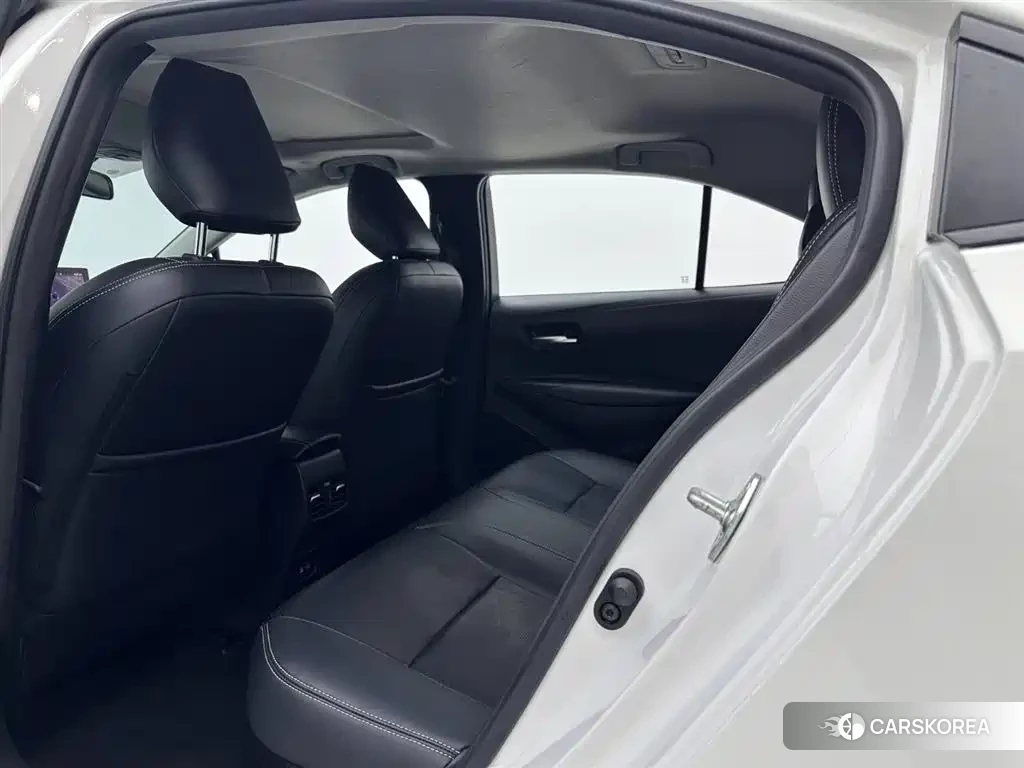 Toyota Corolla id 4545780 из Китая 16