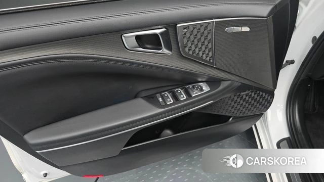 Kia The New K8 Hybrid id 4928237 из Кореи 16