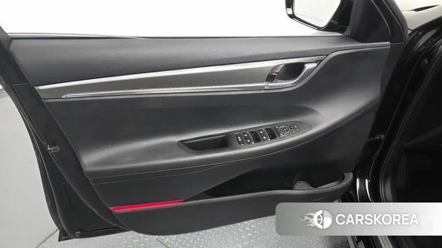 Hyundai The New Grandeur IG Hybrid id 4338202 из Кореи 16