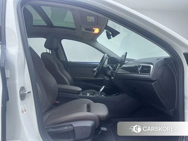 BMW 1 series id 4299388 из Китая 16