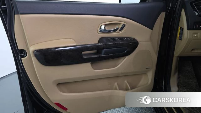 Kia The New Carnival id 4906903 из Кореи 16