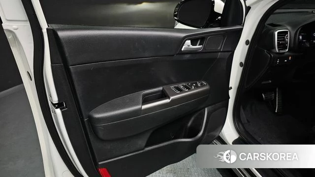 Kia Sportage The Bold id 4445754 из Кореи 16