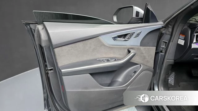 Audi Q8 (4M) id 4283758 из Кореи 16