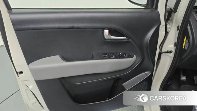 Kia The New Kia Ray id 4516998 из Кореи 16