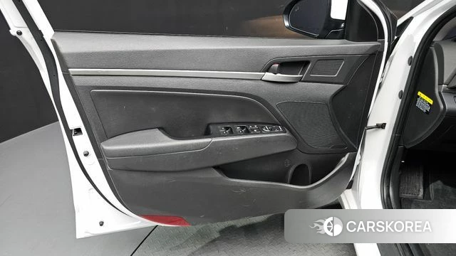 Hyundai The New Avante AD id 4363253 из Кореи 16