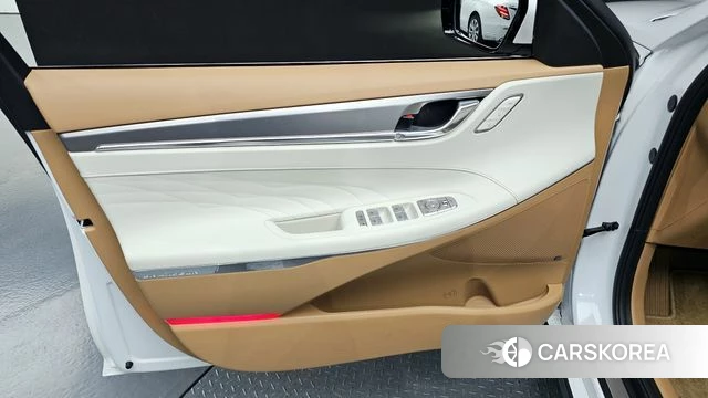 Hyundai The New Grandeur IG id 4250283 из Кореи 16