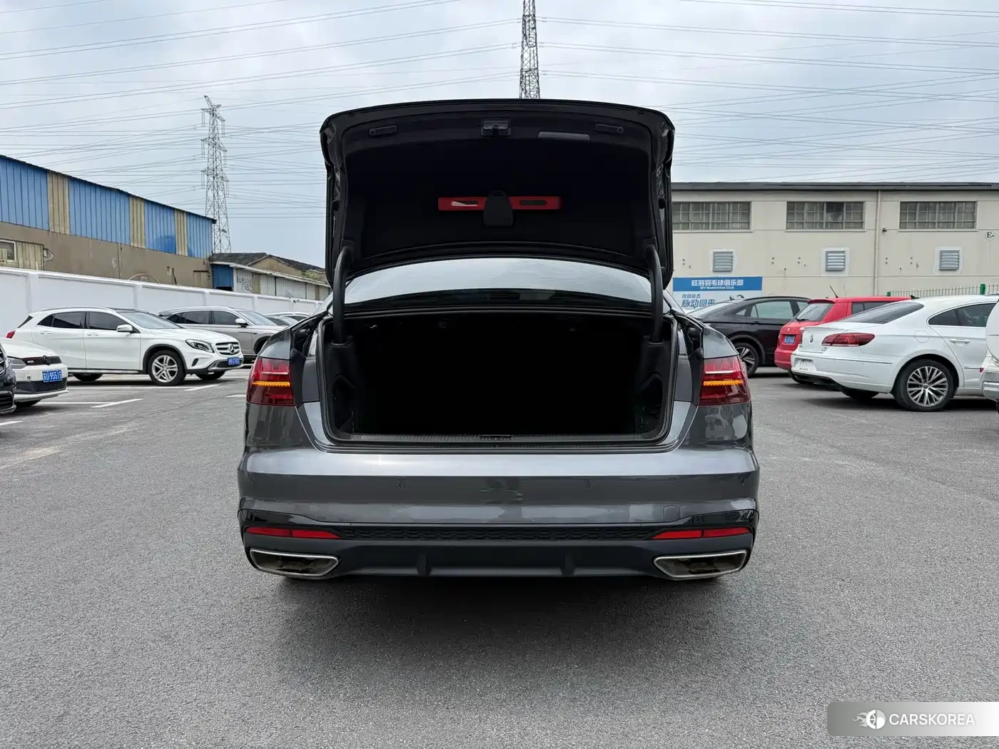 Audi A4L id 4565072 из Китая 16