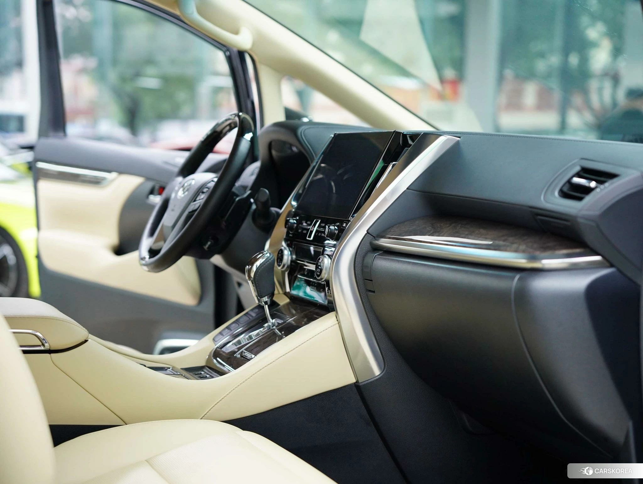 Toyota Elfa id 4511019 из Китая 16