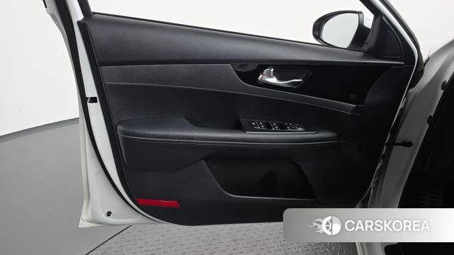 Kia The New K3 2nd generation id 4388319 из Кореи 16