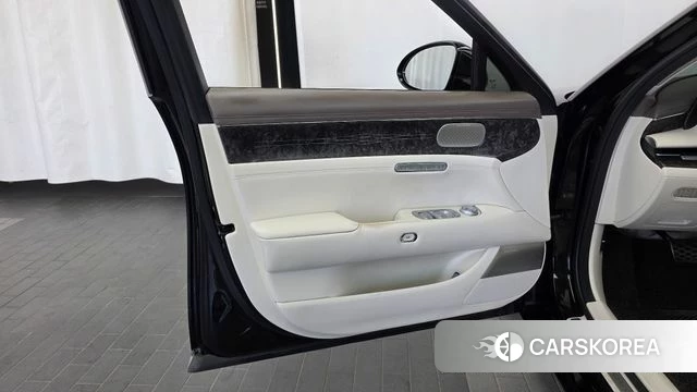 Genesis G90 (RS4) id 4898980 из Кореи 16