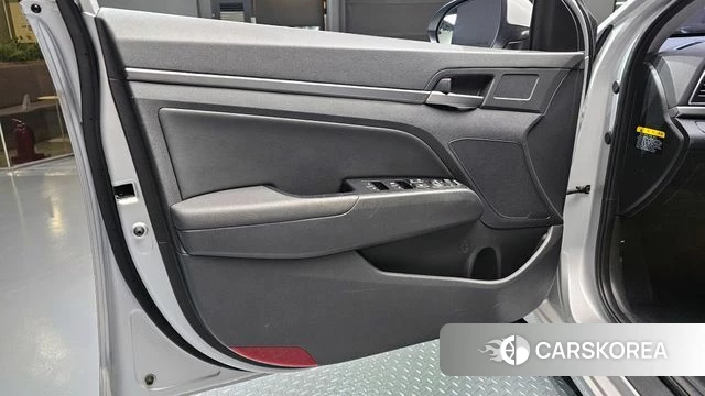 Hyundai Avante AD id 4417425 из Кореи 16