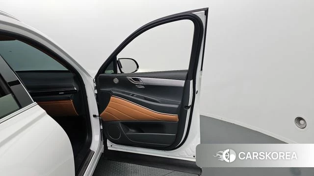 Genesis GV80 id 4442440 из Кореи 16