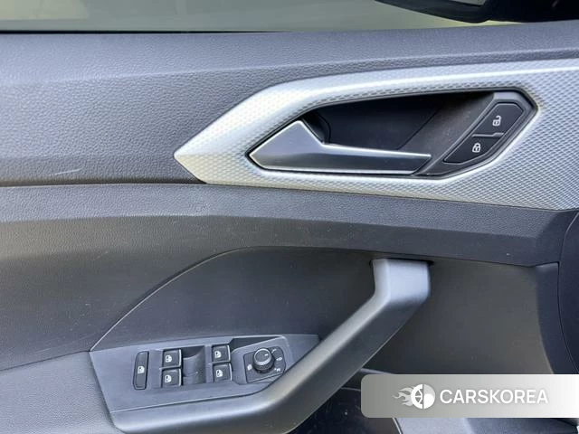 Volkswagen Exploring the shadow id 4265875 из Китая 16