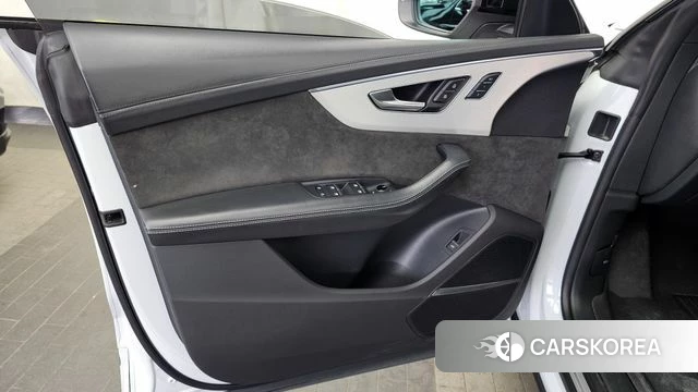 Audi Q8 (4M) id 4231928 из Кореи 16