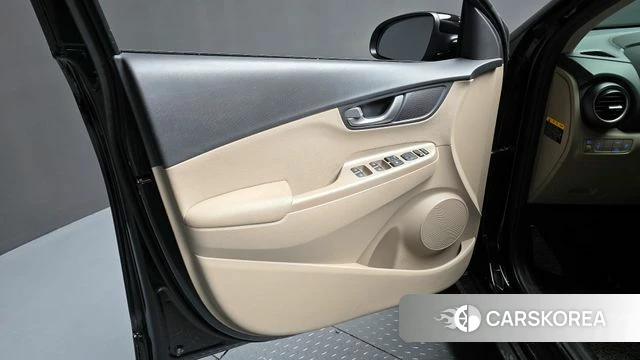 Hyundai Kona Hybrid id 4196539 из Кореи 16