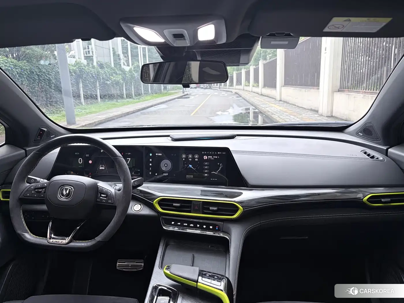 Chang'an Changan UNI-T id 4553833 из Китая 16