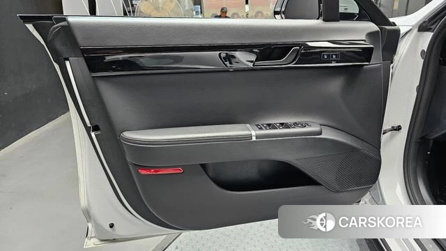 Hyundai Grandeur (GN7) id 4532995 из Кореи 16